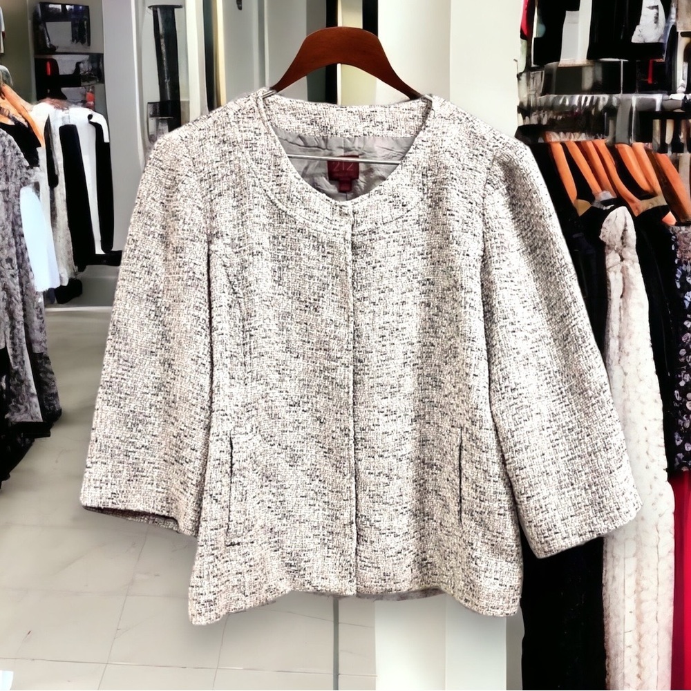 212 Collection lightweight dress coat.